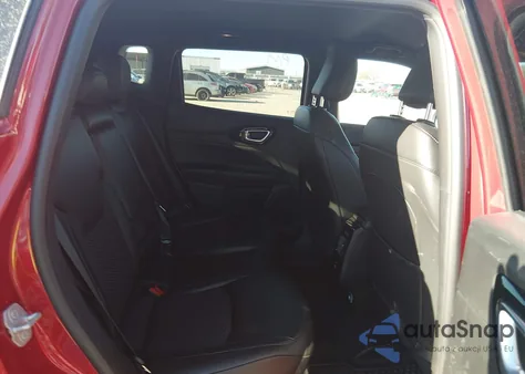 2025 Jeep Compass Latitude 4X4 из США, поврежденный, VIN 3C4NJDBN5ST606094